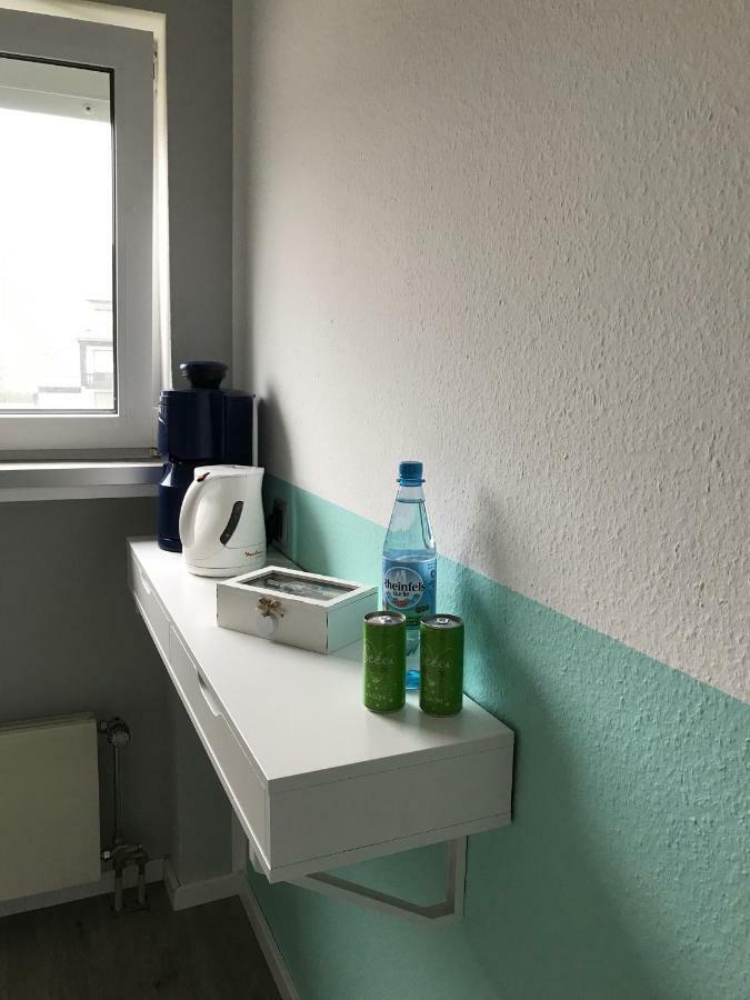 Julie Apartment *